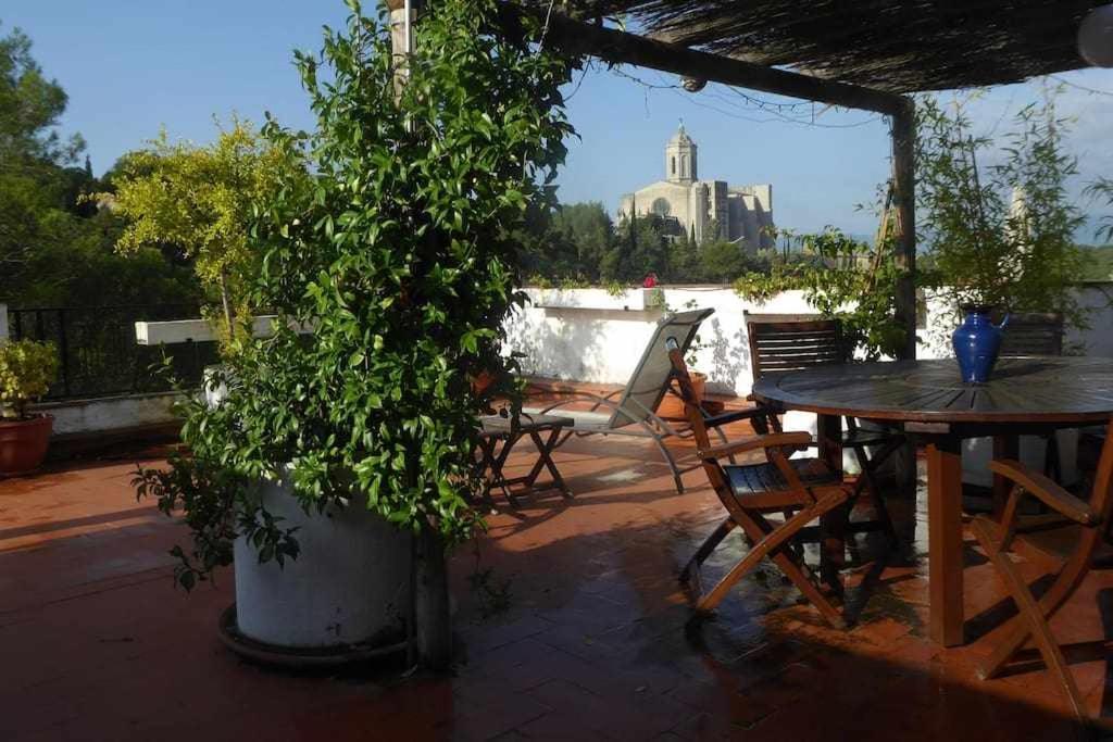 Apartamento Con Increibles Vistas Y Terraza Girona Eksteriør billede