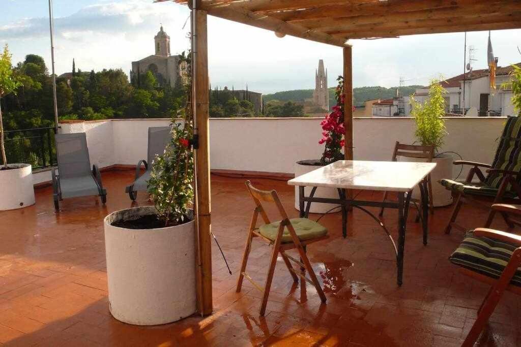 Apartamento Con Increibles Vistas Y Terraza Girona Eksteriør billede